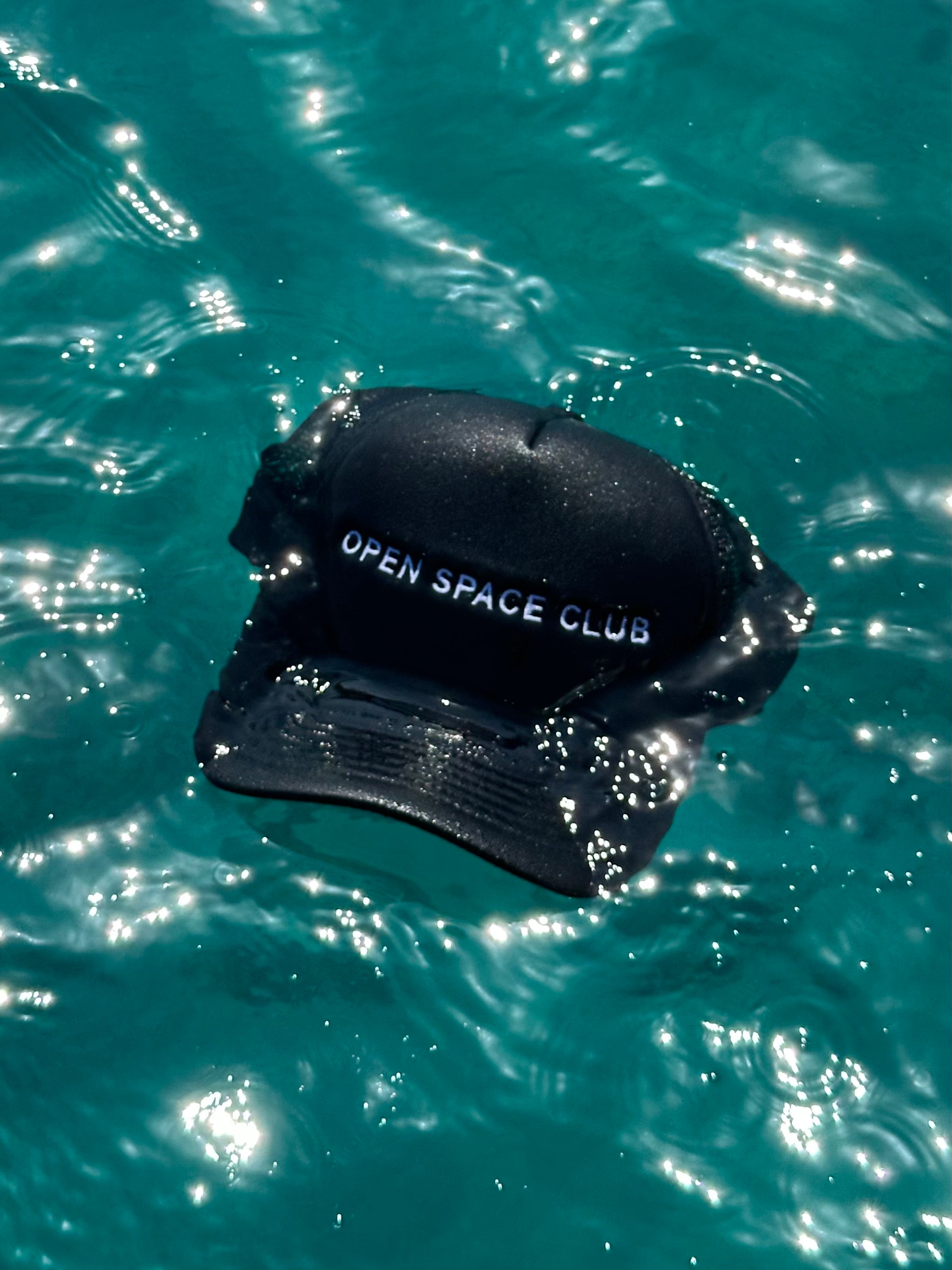 OPEN SPACE CLUB | TRUCKER HAT BLACK