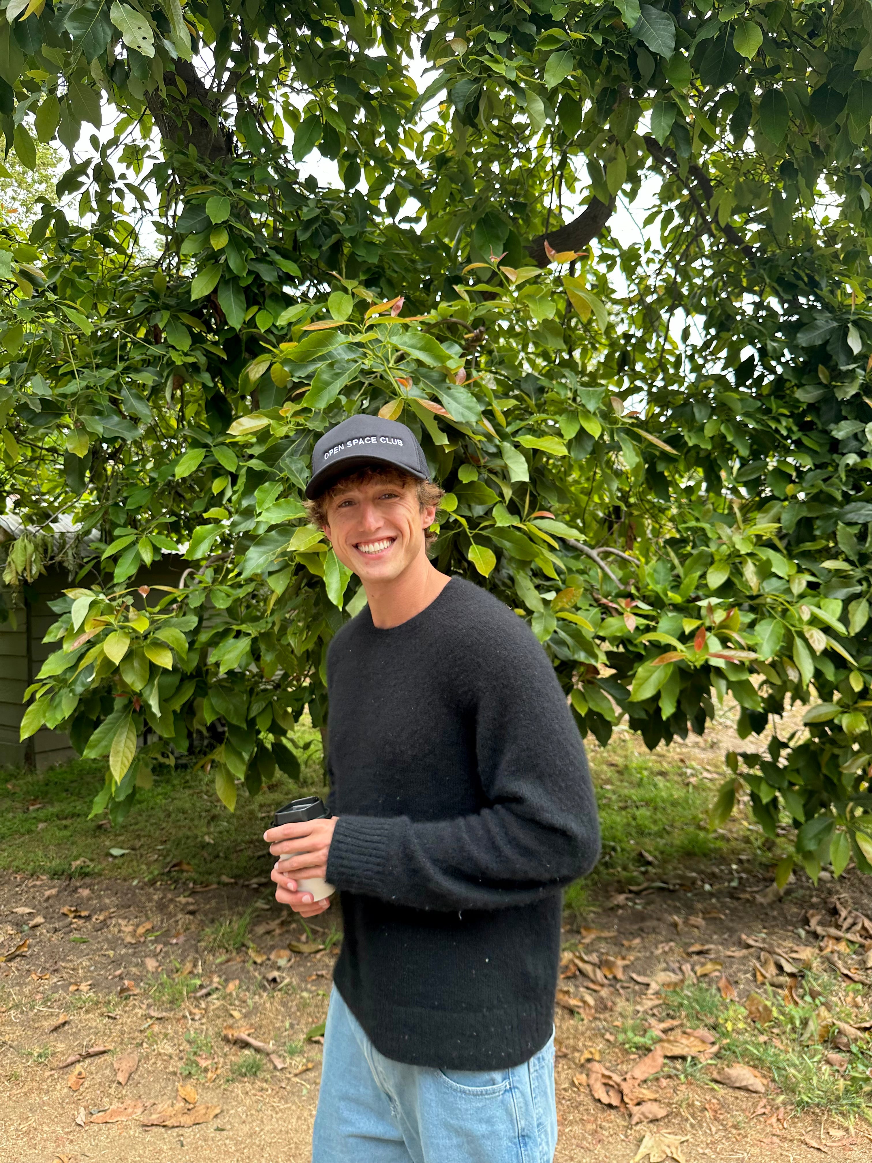 OPEN SPACE CLUB | TRUCKER HAT BLACK